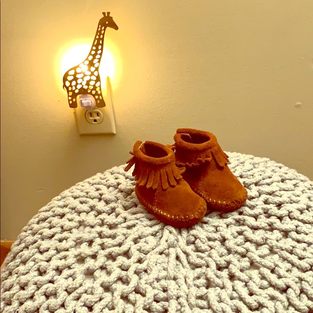 Minnetonka Moccasins - Suede Back Flap Bootie